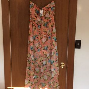 Women’s Halter Dress 🌹 NWT